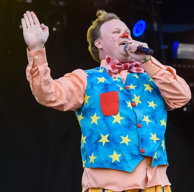 mr tumble net worth