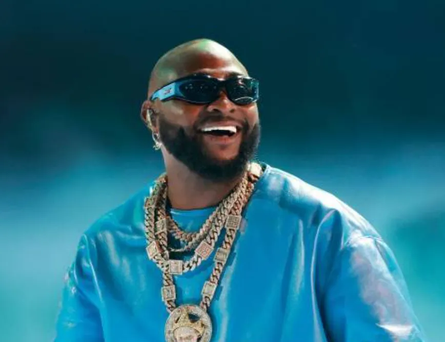 Davido Age, Height, Weight, Net Worth, Career, And More